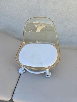 Rolling stool