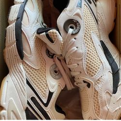 Adidas sneakers 
