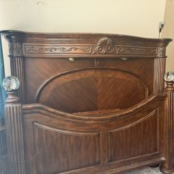 Bedroom set