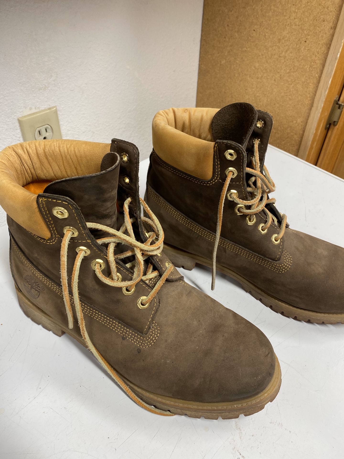 Timberland Boots Men’s 9.5