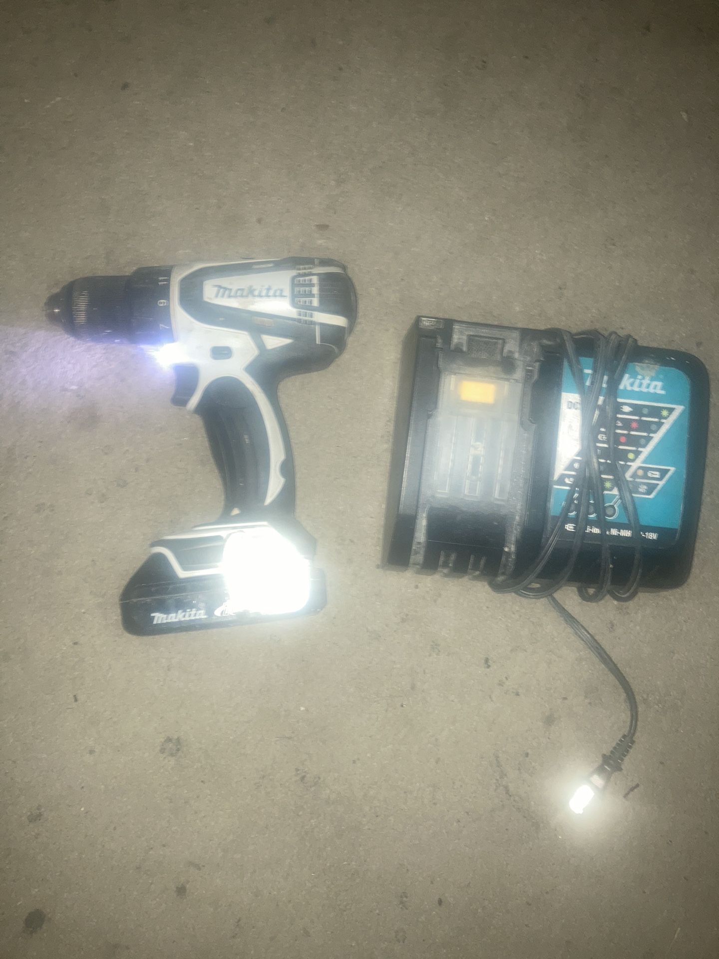 Makita Drill Driver LXFD01
