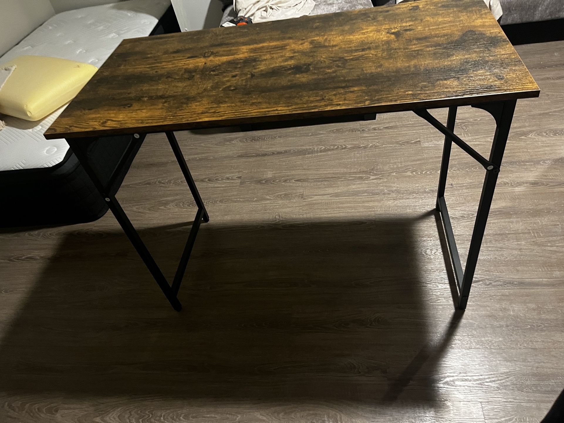 Vietnam Made Wood Table 40 To 20 Inches