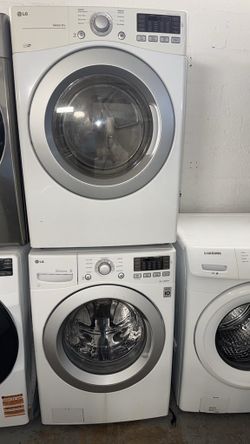 LG Front Load Washer and Dryer Set