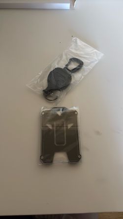 Retractable Badge Holder