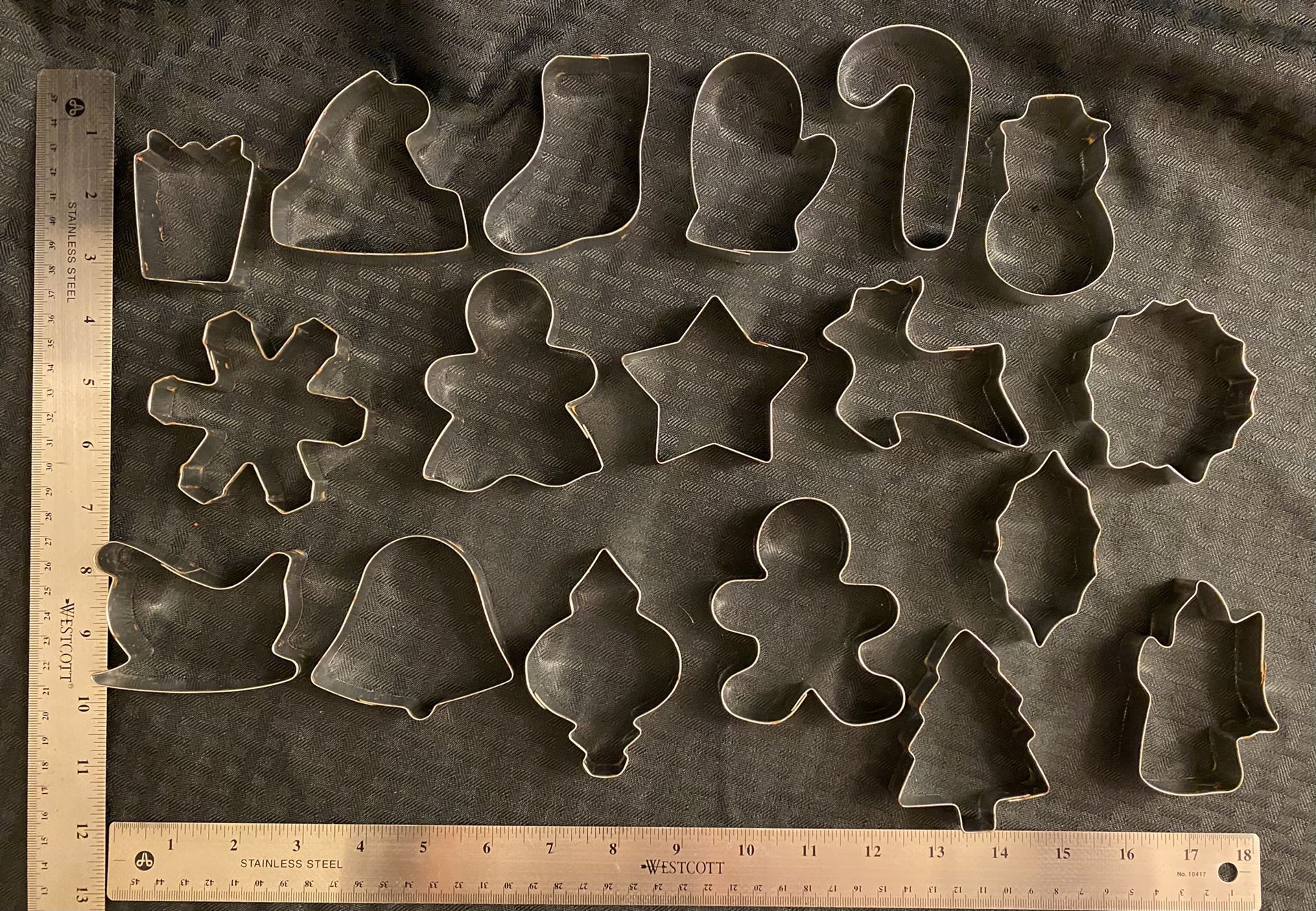Wilton Christmas/Holiday Cookie Cutters (Set Of 18, Tin, Winter)