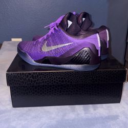 Kobe 9 Low Moonwalkers 