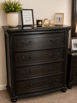 Brown dresser