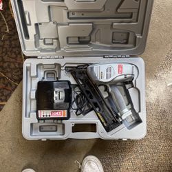 Senco Nail GUN