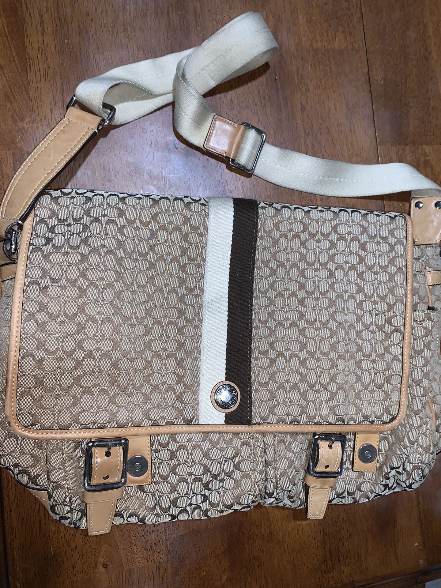 Coach brand messenger bag