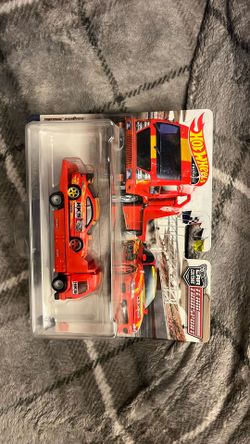Team track hotwheel