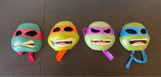4 Teenage Mutant Ninja Turtles Nickelodeon Deluxe Mask