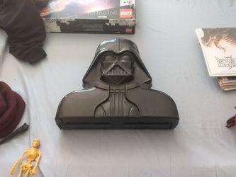 Star Wars Darth Vader Case. With 9 Action Figures