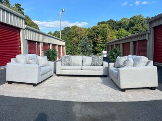 Couch set