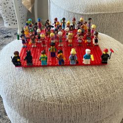 38 Lego Friends Minifigs And 8 Lego Minifigs 