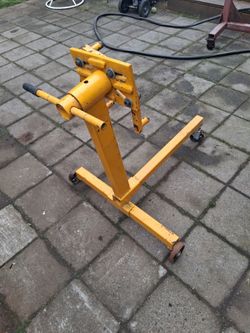 Motor stand