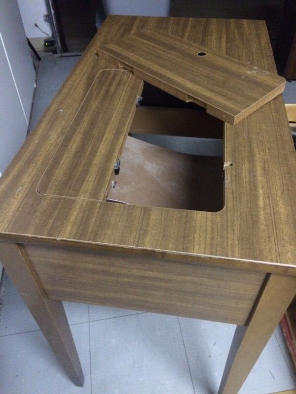 Sewing Machine Cabinet For Sale In Naples Fl Offerup