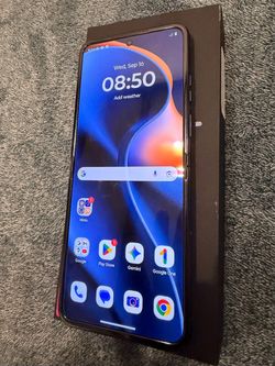 Unlocked Motorola razr 2025 T-Mobile 256GB 8GB RAM Blue 50MP Flip Smartphone