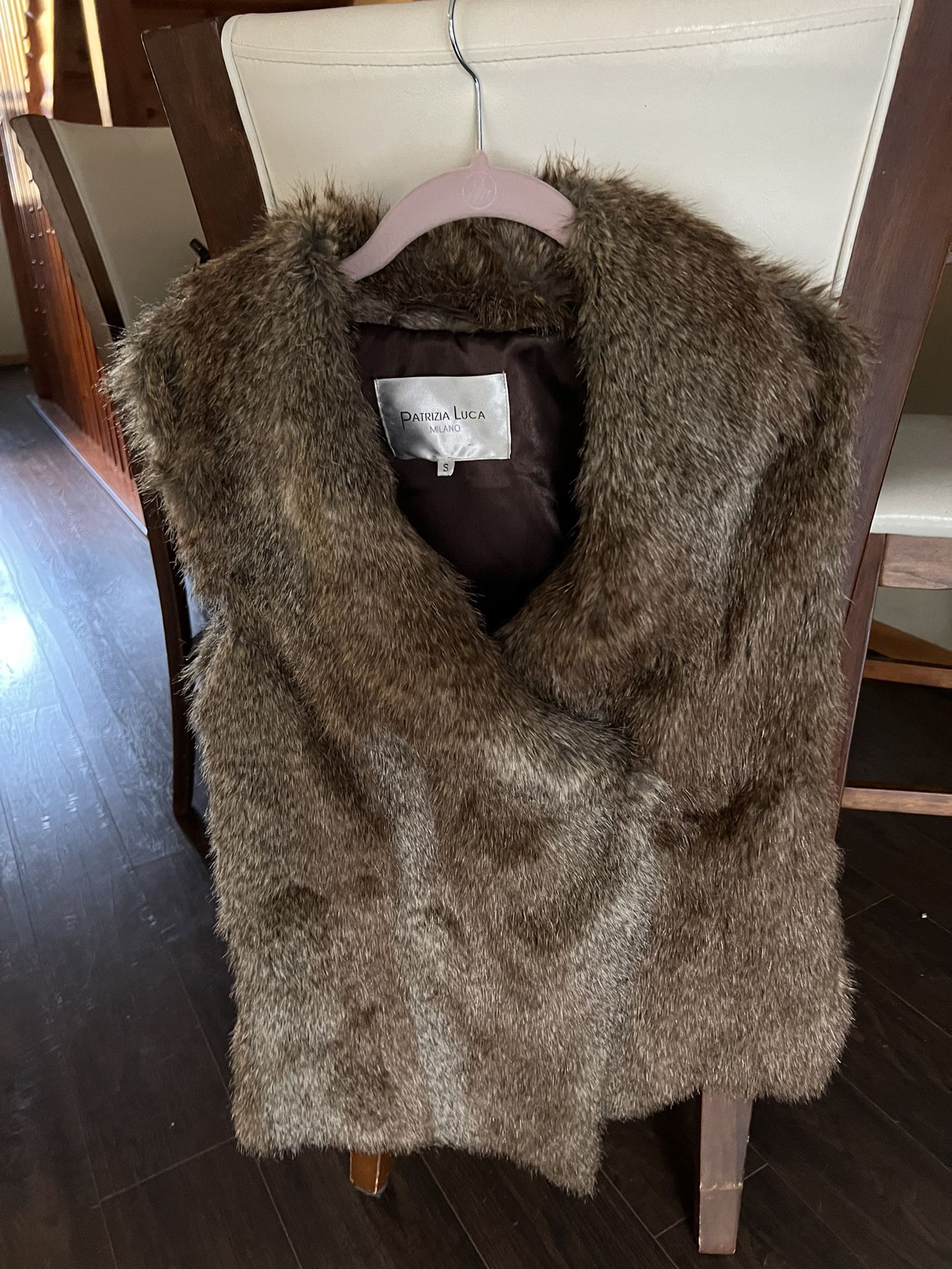 Faux Fur Vest - Mint Condition - Size S - Non-smoking House