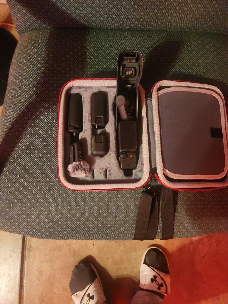 DJI Osmo Pocket 3 Creator Combo