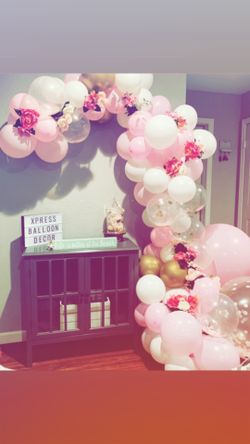 Garland balloons