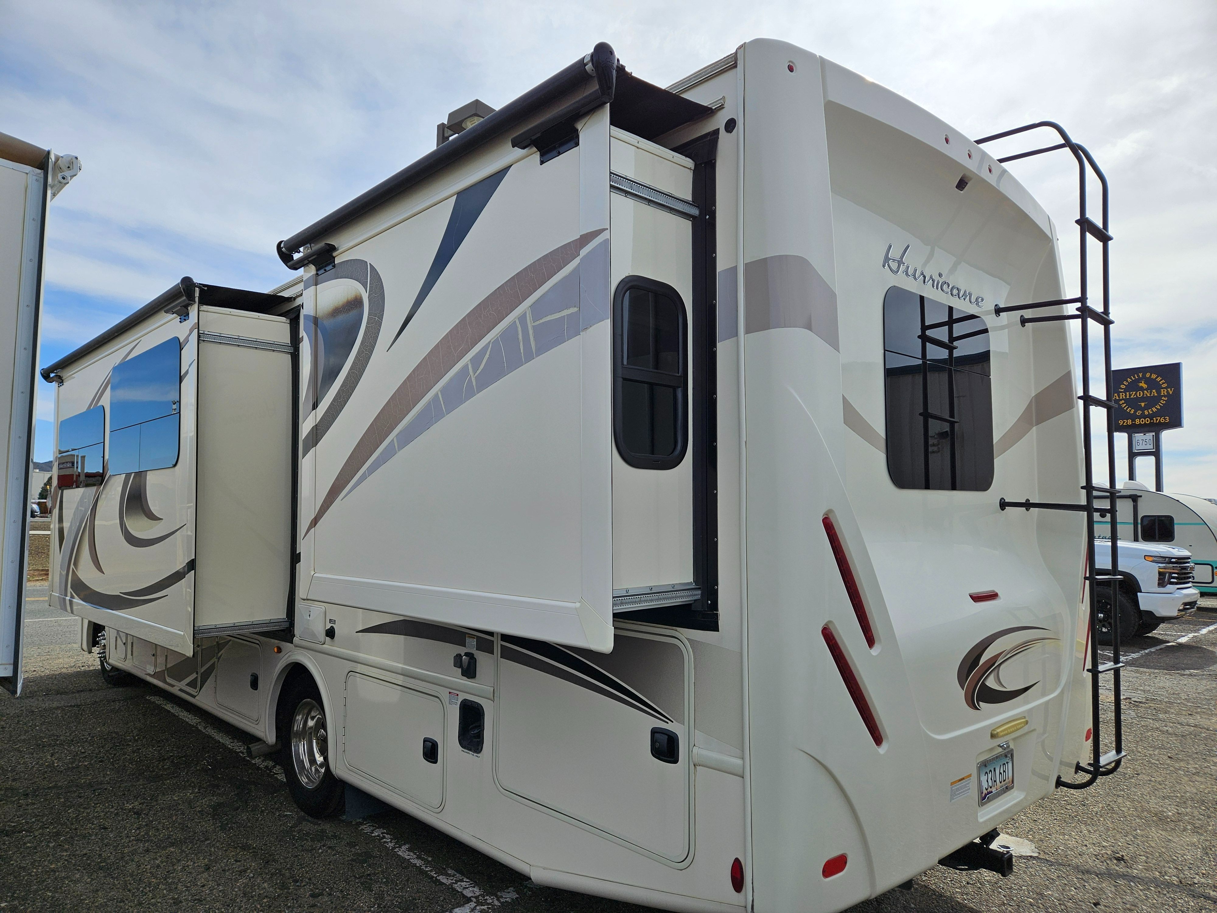 2018 Thor Hurricane 31S