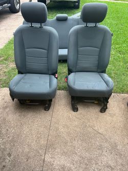 2009-2018 dodge ram seats