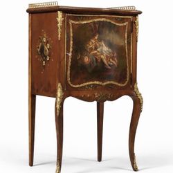 French Louis XV Style Vernis Martin Hand-Painted Bombé Cabinet w/ Ormolu Mounts, c.1920's - Delivery Available 