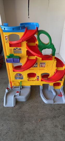 Toy race car
