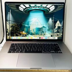 Apple Macbook Pro 16” 2019 Touchbar 2.6Ghz 6Core i7 16GB 500GB Radeon Pro 5300M 4GB VRAM