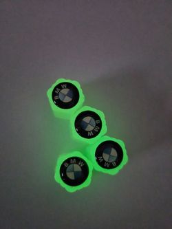 BMW glow in the dark tire caps