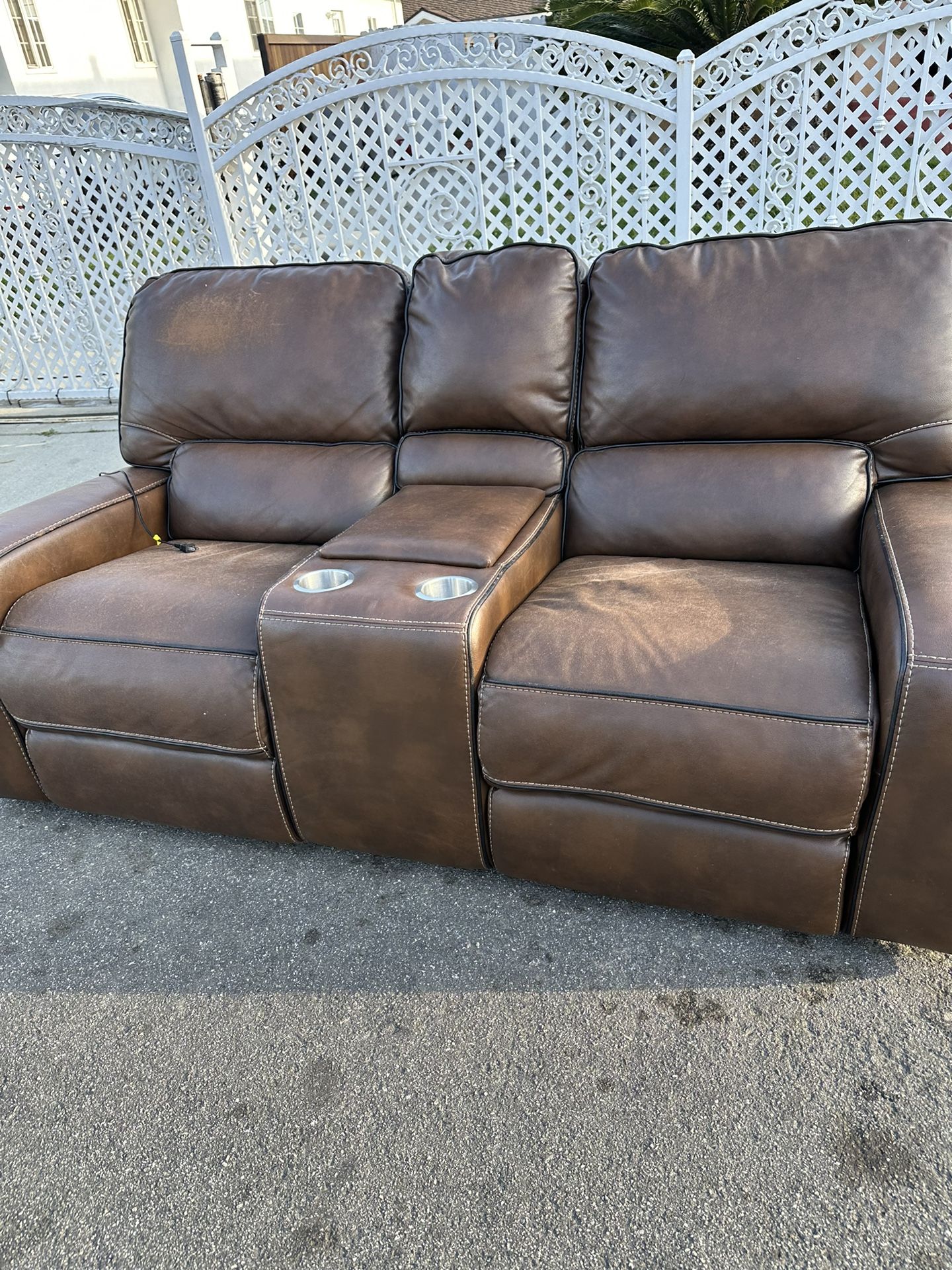 Free Reclining Sofa Couch, Powered, Works 