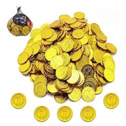 150 Pieces Plastic Play Coins Gold Pirate Treasure Hunt Coins Toys for Kids Party Theme Props Decoration Party Favor Lucky Draw Games Plastic Gold Coi