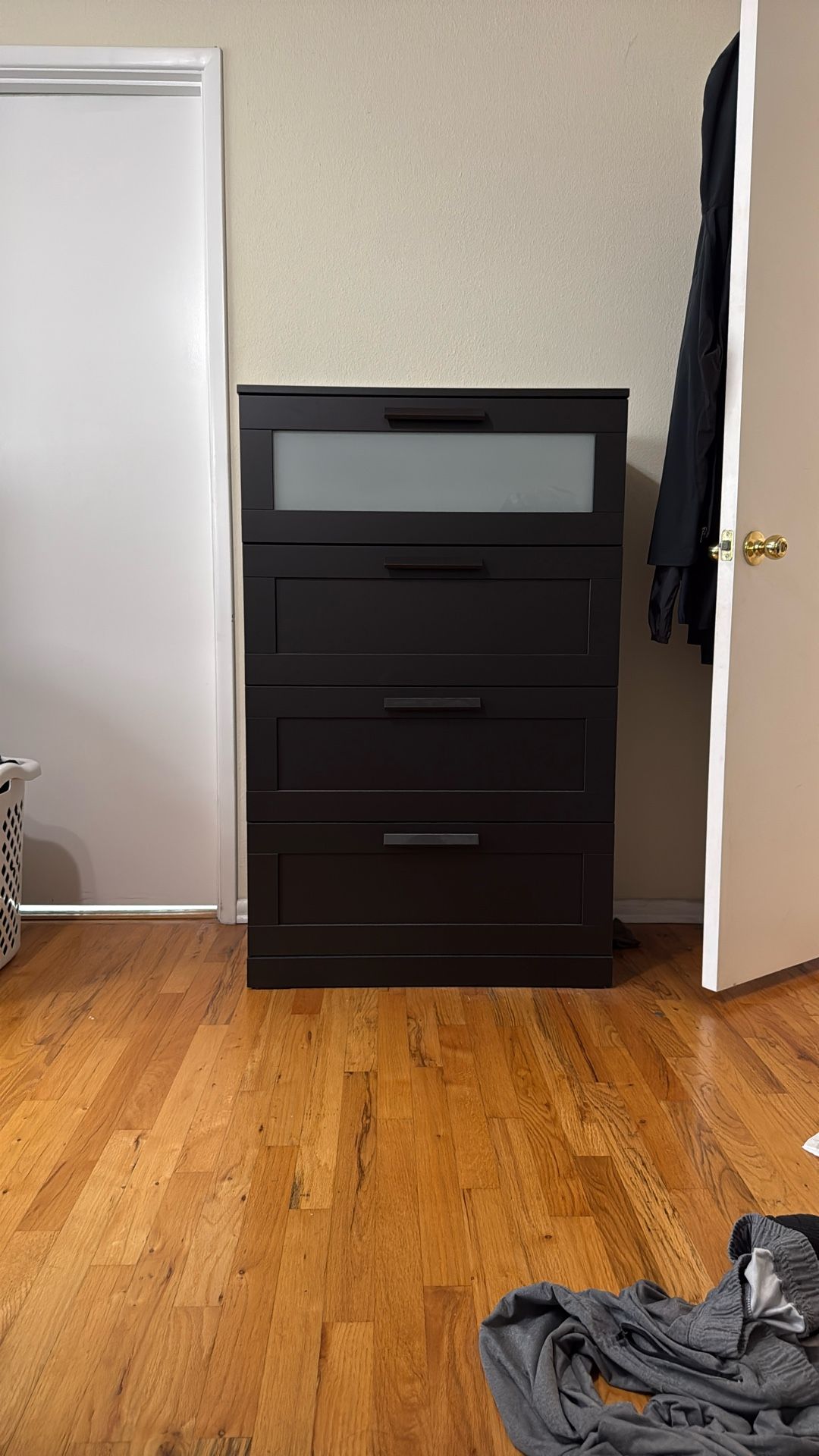Brimnes Black 4-drawer chest 30 3/4x48 7/8”