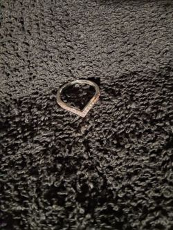 V ring