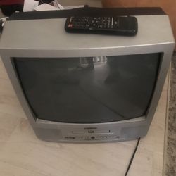 27 Inch. Sylvania Tv