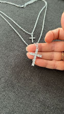 Beautiful Silver Cross Chain