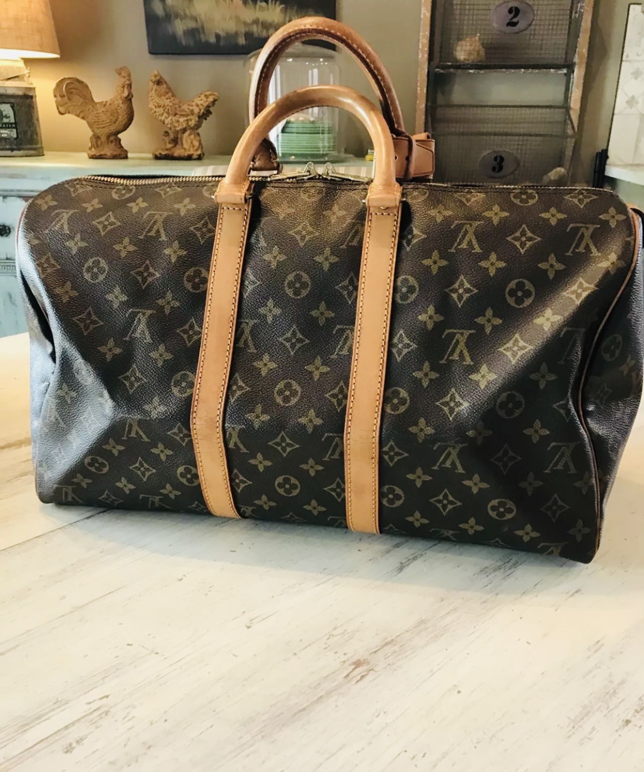 Authentic Louis Vuitton Monogram Carryall Travel Bag for Sale in Running  Springs, CA - OfferUp