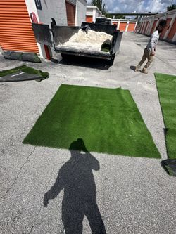 Artificial Grass / leftovers And Rolls New