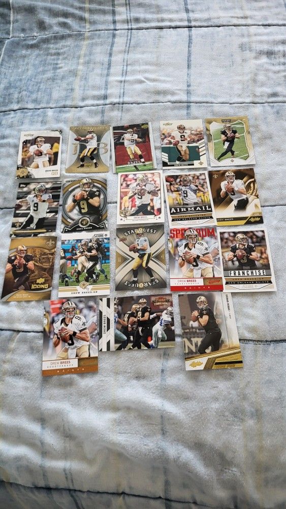 Drew Brees (SAINTS) FOOTBALL CARDS