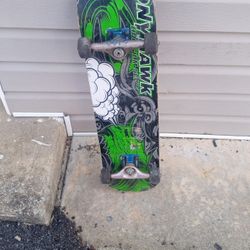 Tony Hawk Skateboard With Thunder Trucks 
