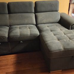 Sectional With Storage 