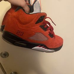 Jordan 5 Raging Bulls