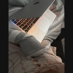 Mac Book Pro 