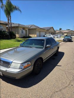2003 Mercury Grand Marquis