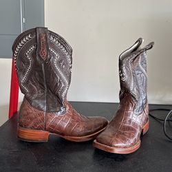 Botas Caiman 26 1/2 