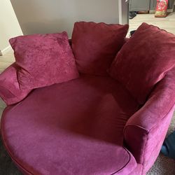 Round Red Love Seat 