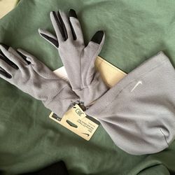 NIKE FLEECE HAT & GLOVE SET