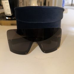 Gucci Woman’s Sunglasses Shades