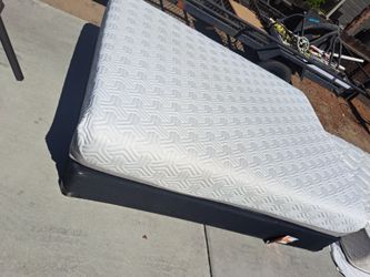 Tempur pedic Tempur flex hybrid prima queen mattress
