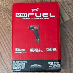Milwaukee M18 FUEL 1/2” Mid-Torque Impact Wrench 2962-20 (bare tool)